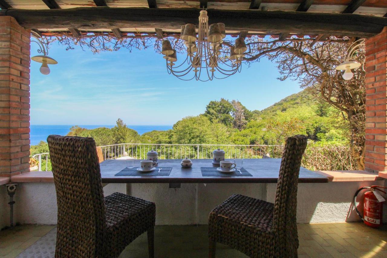 Casa Panoramica Bouganville SantʼAndrea المظهر الخارجي الصورة
