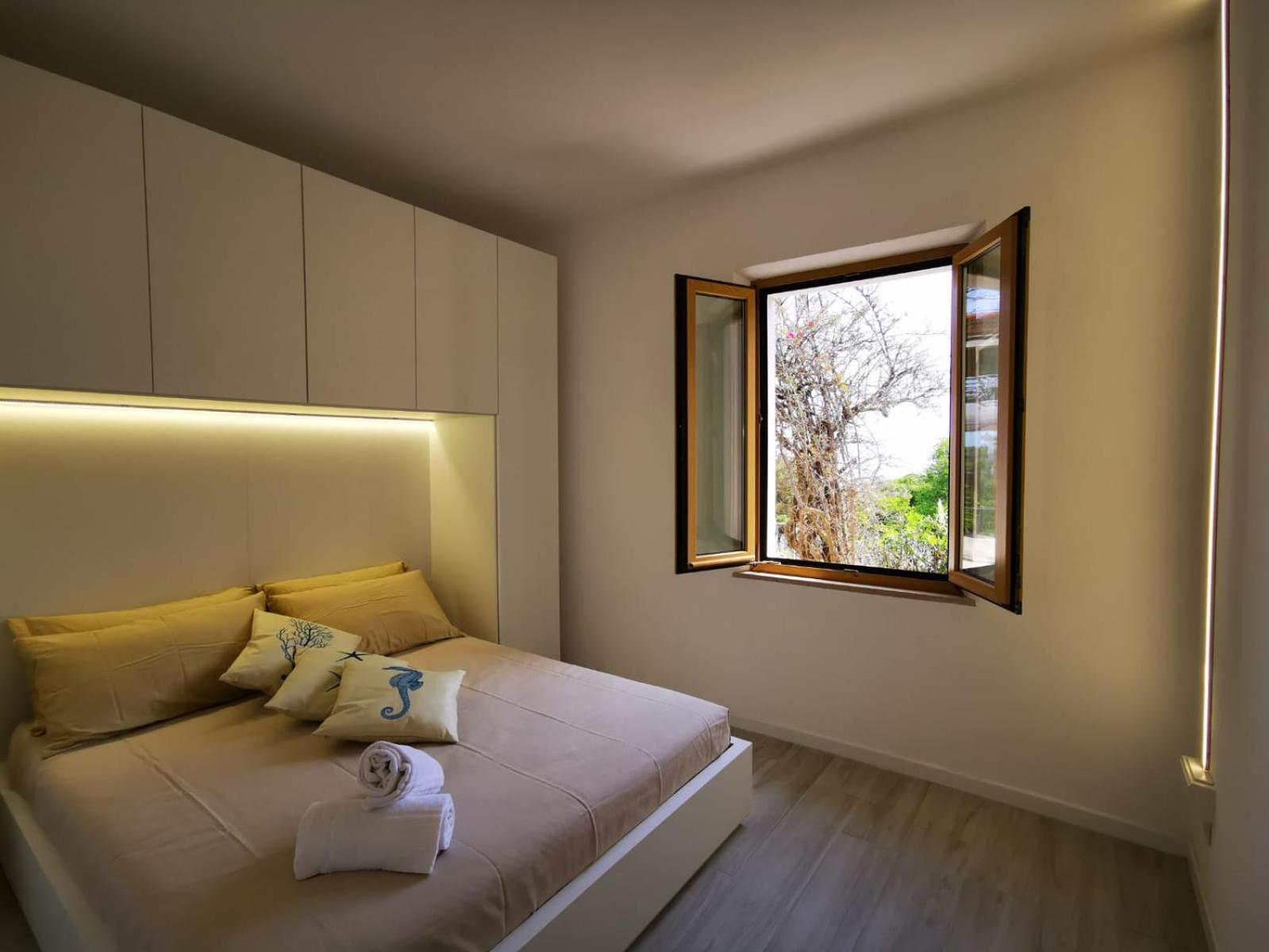 Casa Panoramica Bouganville SantʼAndrea المظهر الخارجي الصورة